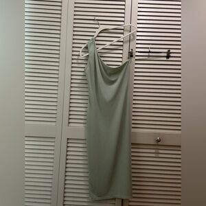 PrettyLittleThing Green Asymmetrical One-Shoulder Sheath Dress